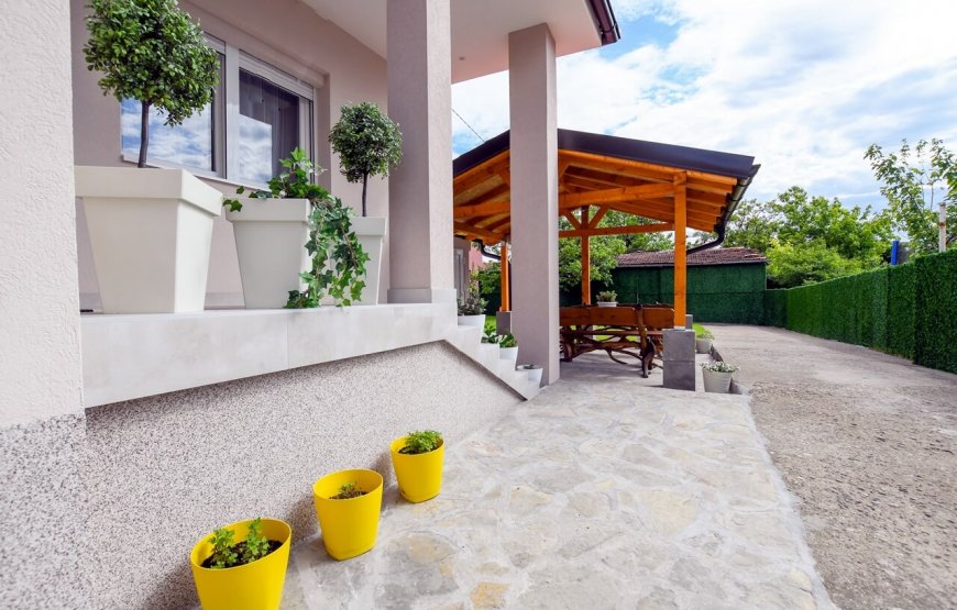 Oasis House za 5 osoba