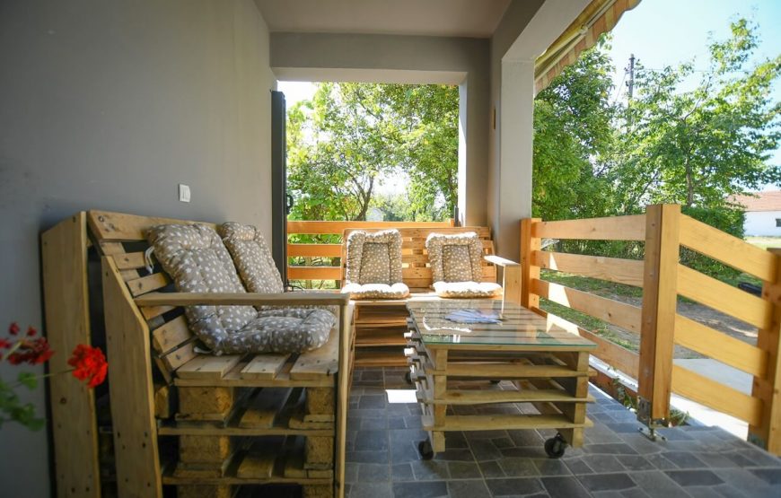 Seoska kuća Stojanović