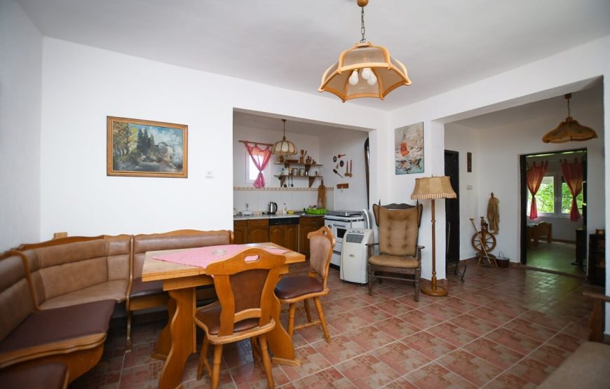 Seoska kuća Stojanović