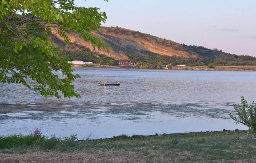 Idila za 3 i  4 osobe