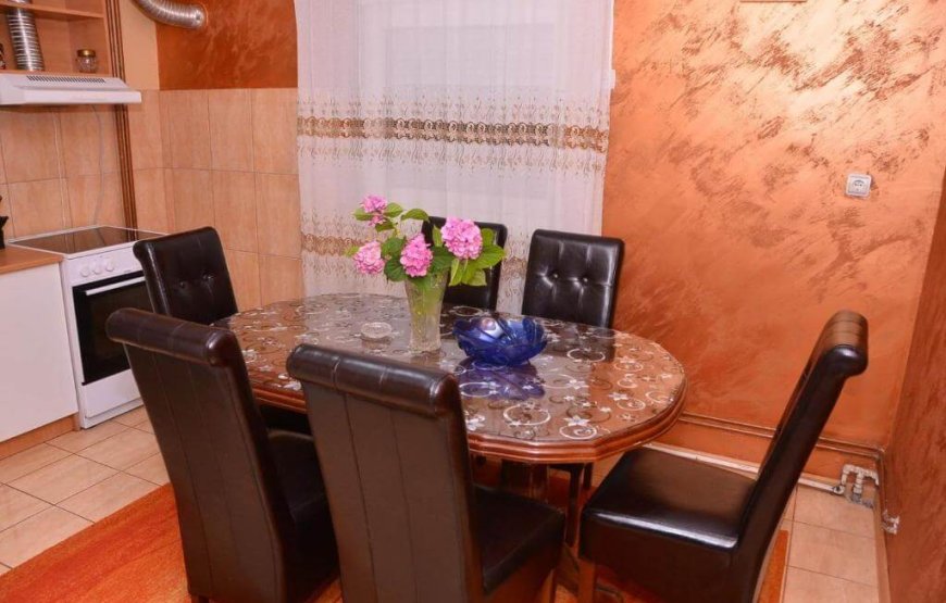 Idila za 3 i  4 osobe