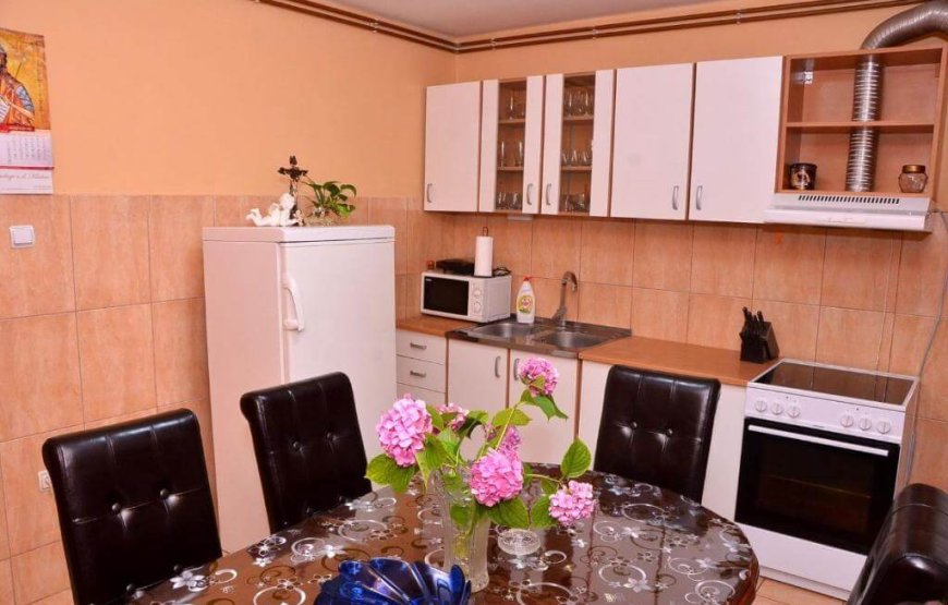 Idila za 3 i  4 osobe