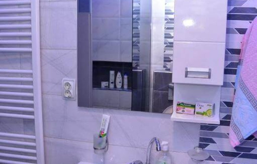 Idila za 3 i  4 osobe