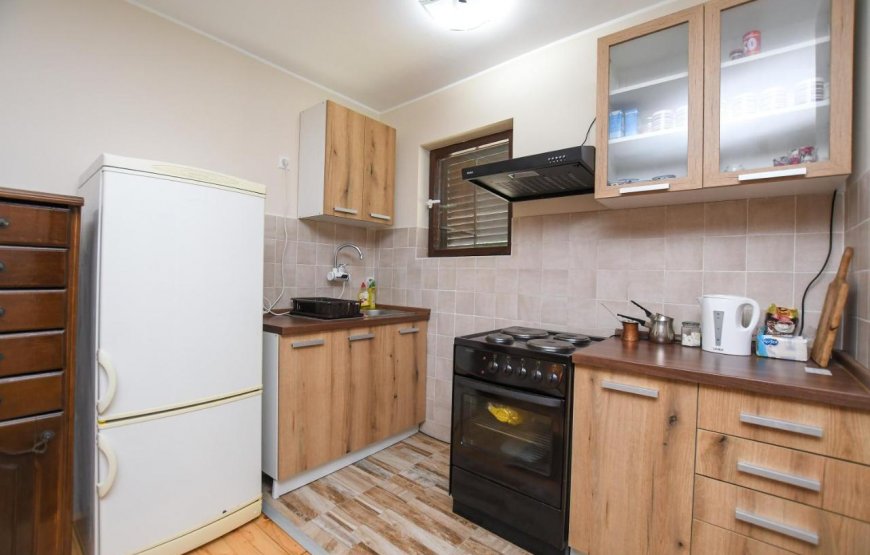 Vila Vikendaja za 6 osoba